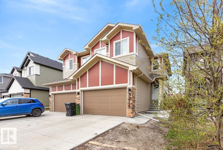 Property Photo:  3214 9 Street NW  AB T6T 2V6 