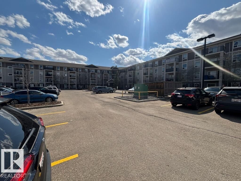 Property Photo:  7331 South Terwillegar Drive NW 6120  AB T6R 0L9 