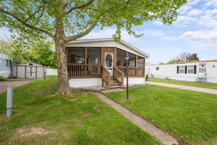 Property Photo:  1805 Briarcrest Drive  OH 43452 