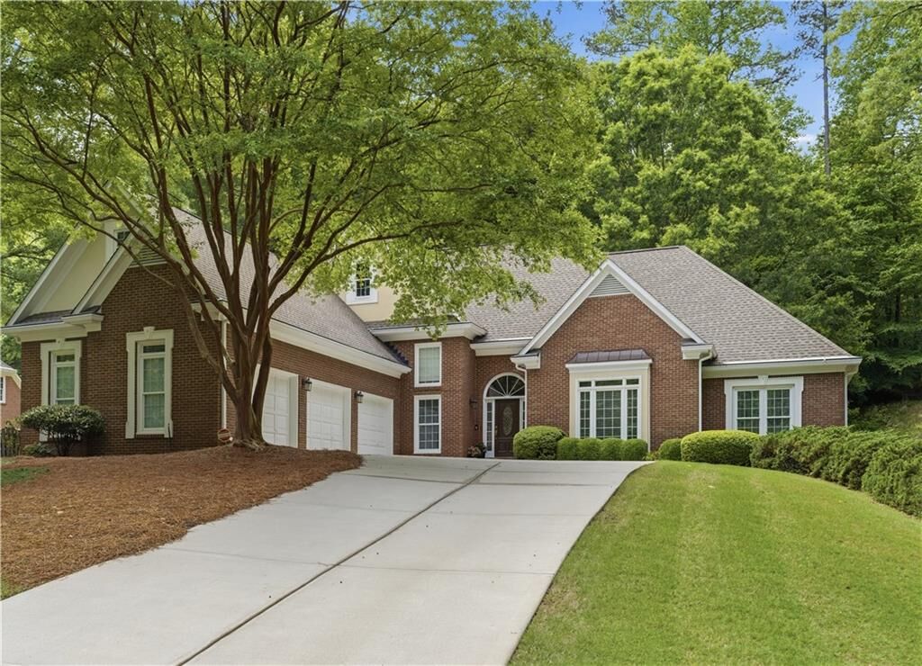 Property Photo:  565 Kings County Court  GA 30004 
