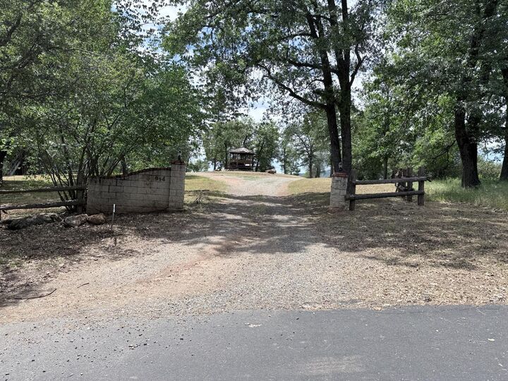 Property Photo:  34914 Sneezeweed Lane  CA 93643 