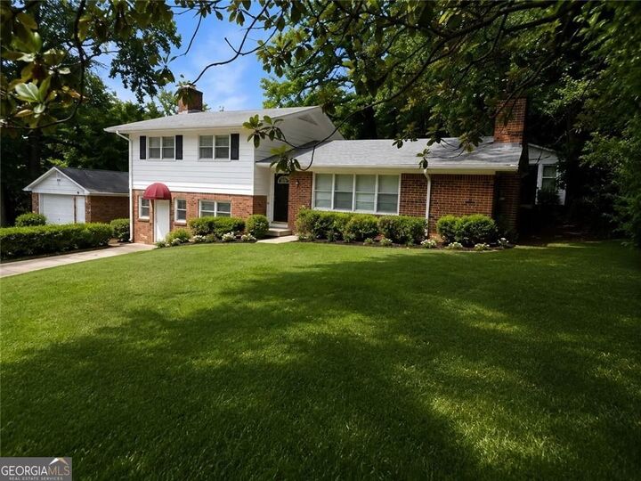 Property Photo:  1037 Mell Avenue  GA 30021 