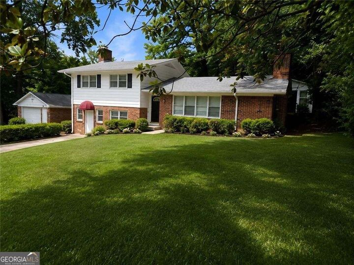 Property Photo:  1037 Mell Avenue  GA 30021 