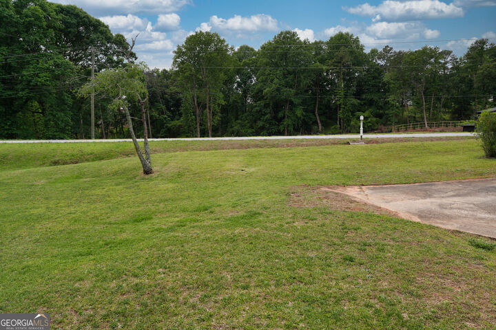 Property Photo: 3442 Clarks Bridge Road GA 30506
