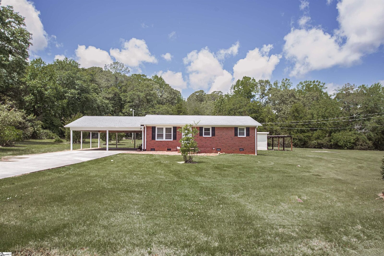 Property Photo:  115 Oak Brook Court  SC 29657 