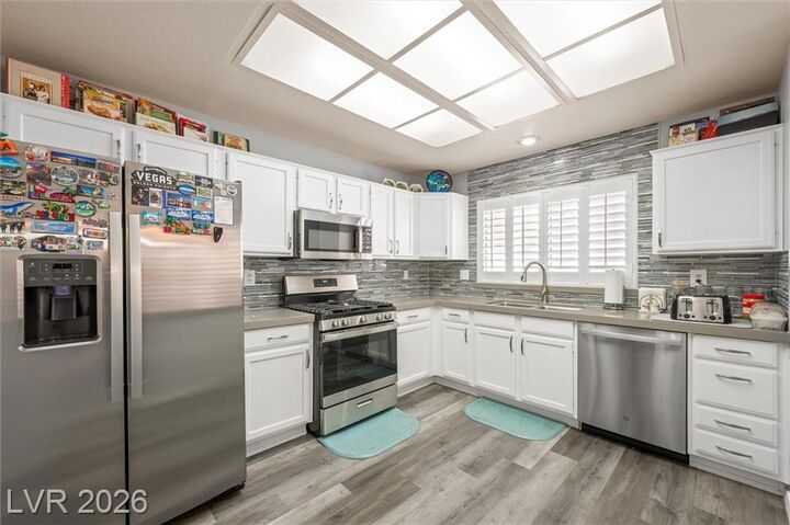 Property Photo: 8900 Stoney Point Drive NV 89134