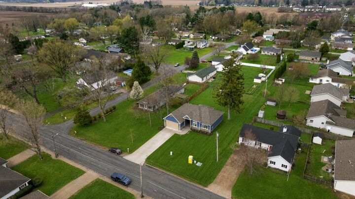 Property Photo:  2008 I Street  IN 46350 