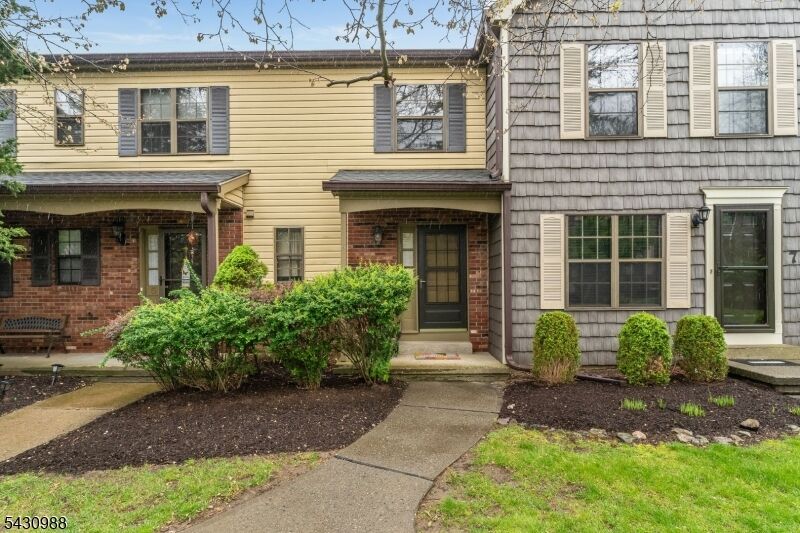 Property Photo: 6 Wood Duck Ct NJ 07840