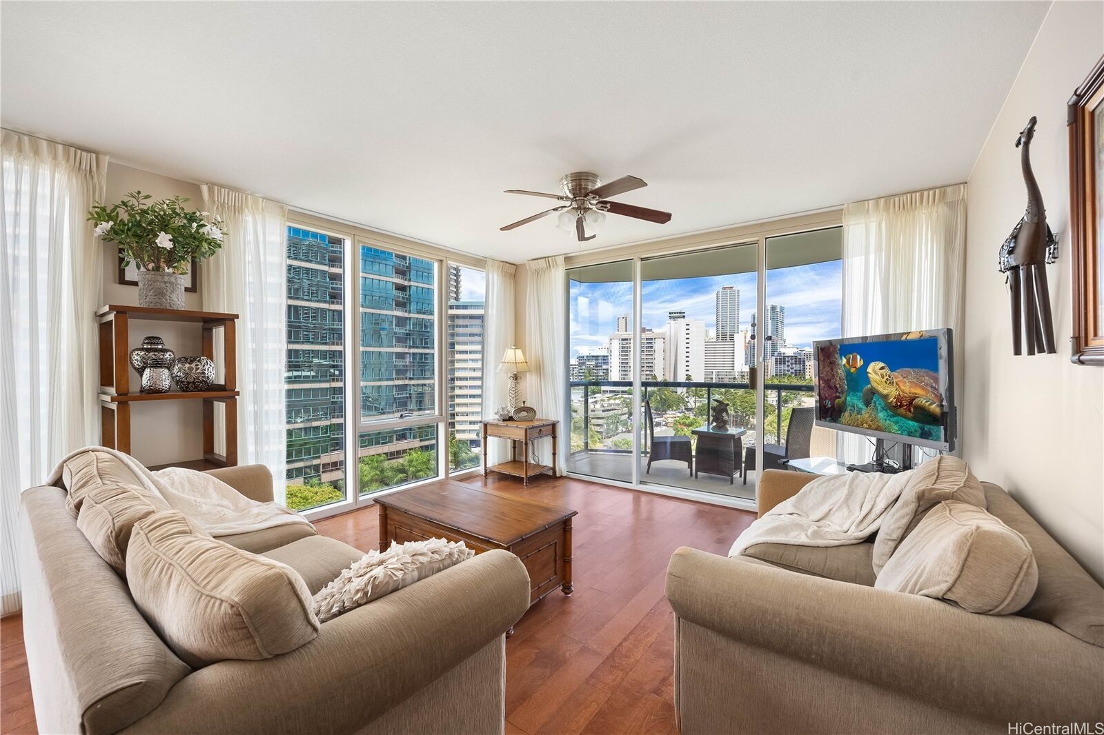 Property Photo:  1837 Kalakaua Avenue 1004  HI 96815 