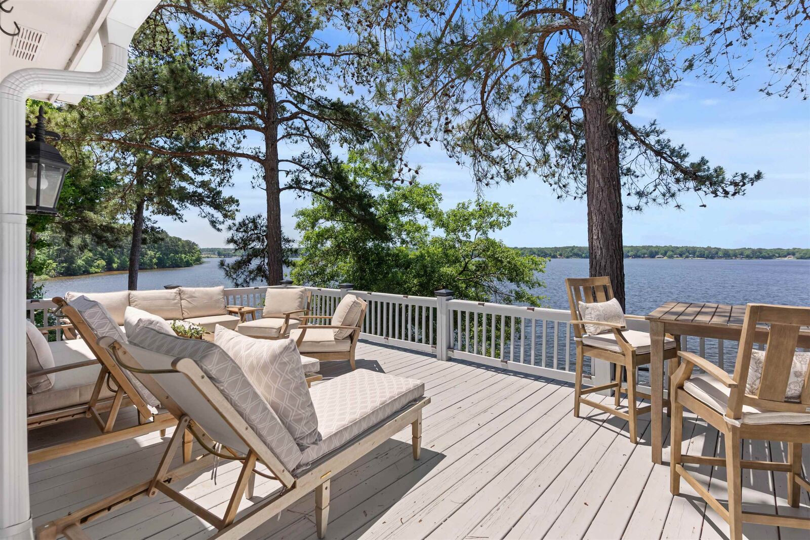 Property Photo:  1641 Vintage Club Drive  GA 30642-3526 