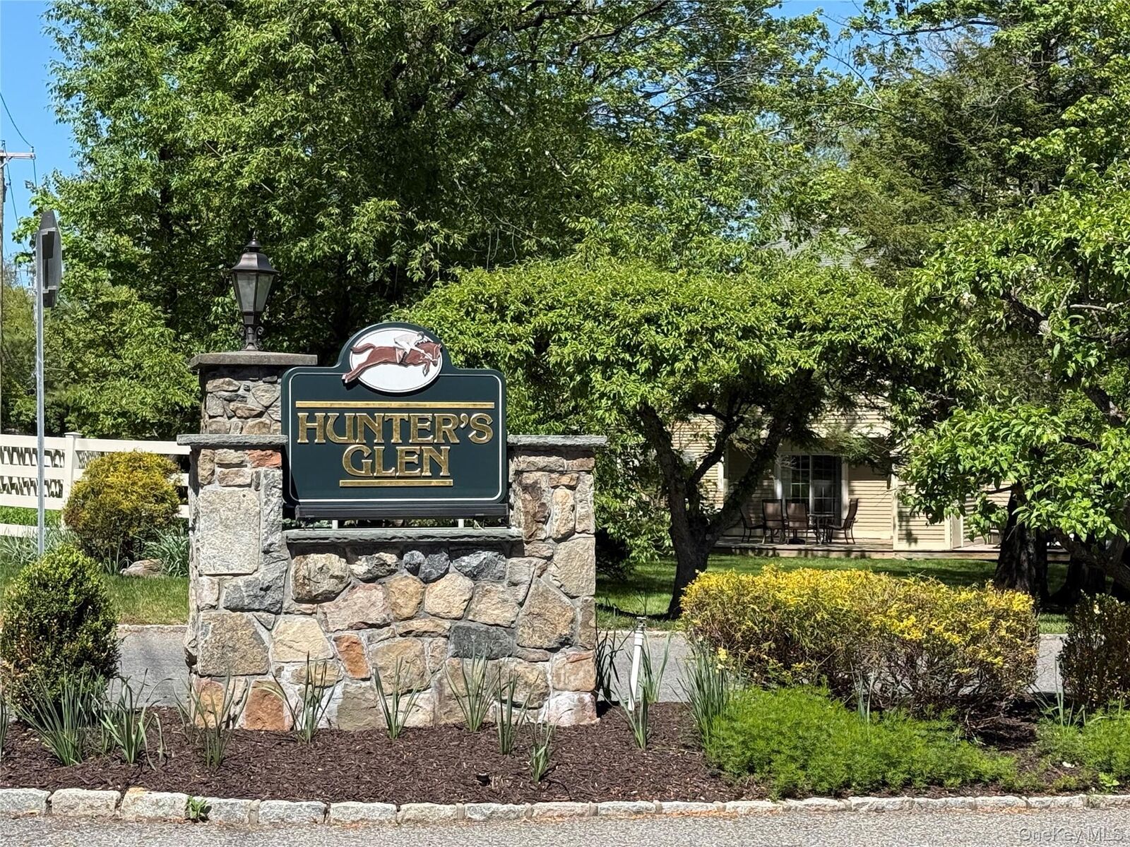 Property Photo:  5801 Applewood Circle  NY 10512 