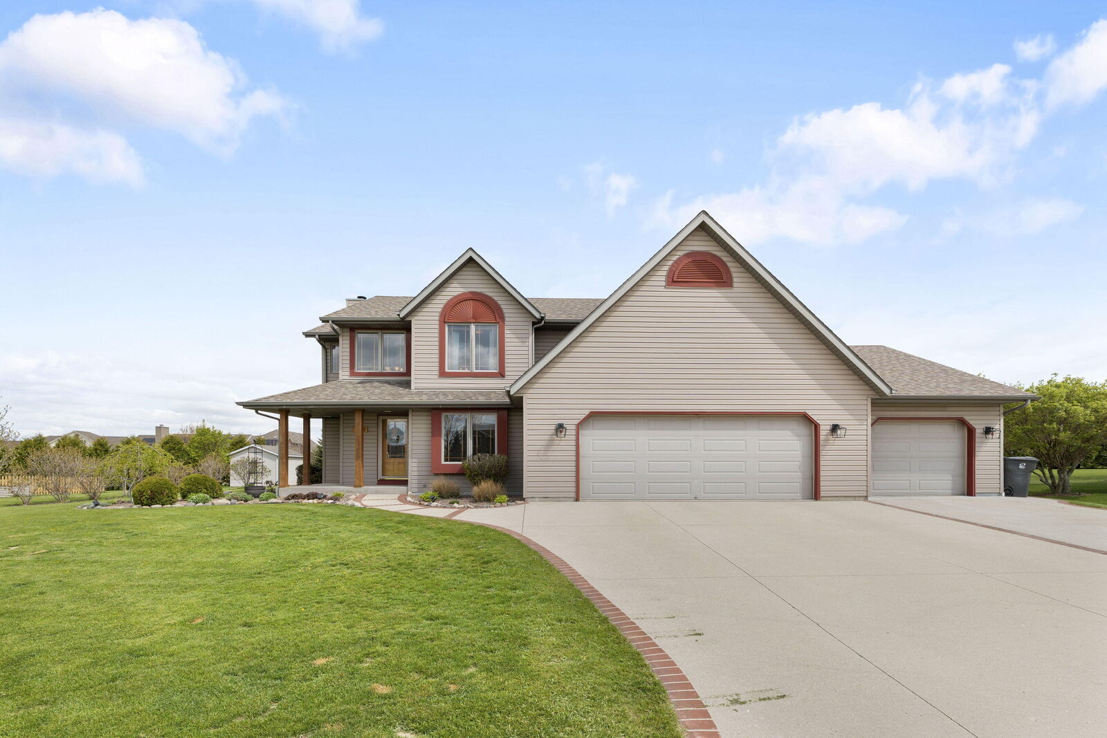 Property Photo: 248 Bastogne Ct WI 53004