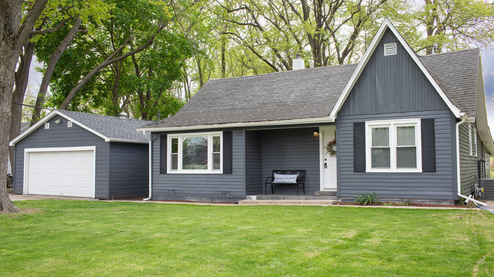 Property Photo:  26347 W Shannon Avenue  IL 60002 