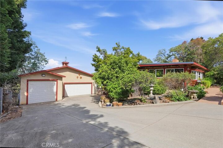 Property Photo:  270 Riverview  CA 95966 