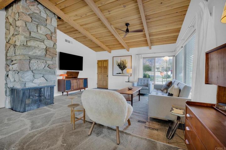 Property Photo:  305 Catarina Dr  CA 92004 