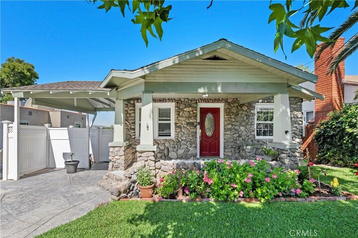 Property Photo:  10739 Helendale  CA 91042 