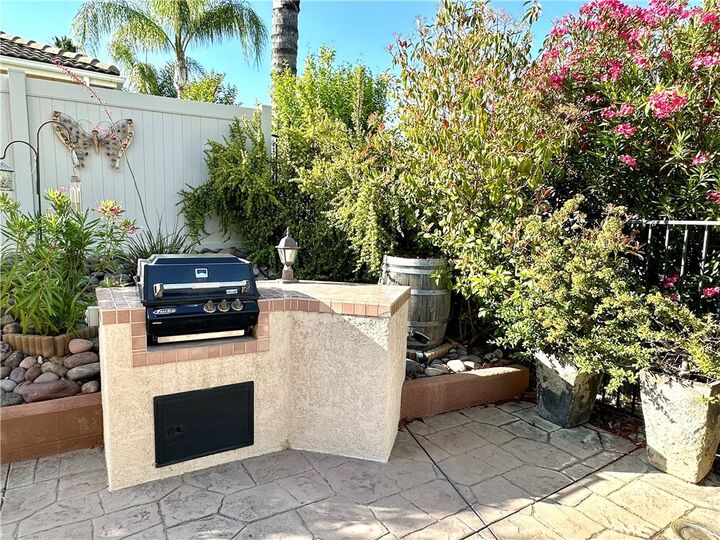 Property Photo:  29190 Ridgestone  CA 92584 