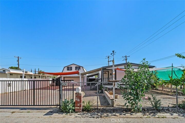 Property Photo: 45265 Cash CA 92544