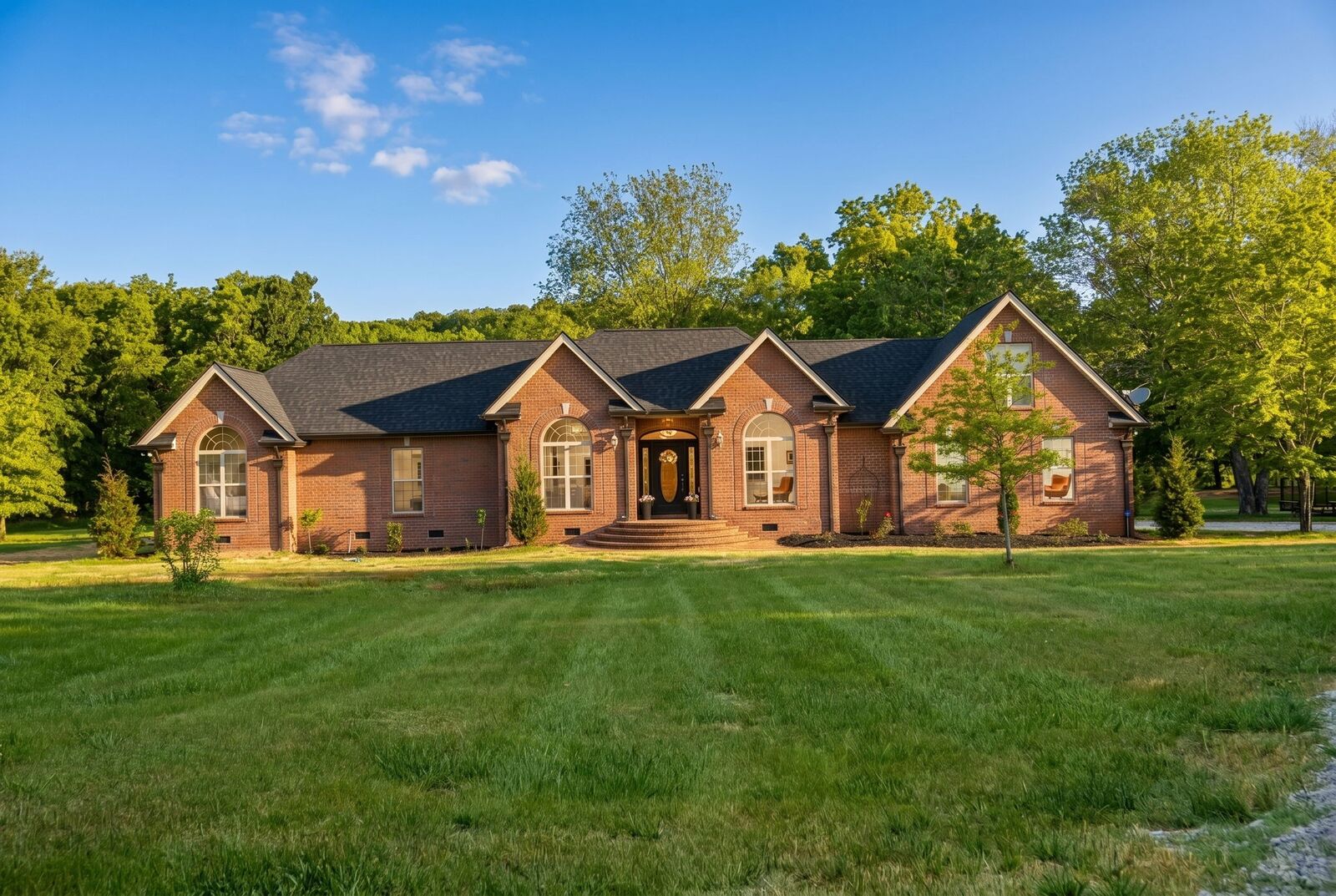 Property Photo:  1900 Rocky Valley Rd  TN 37090 