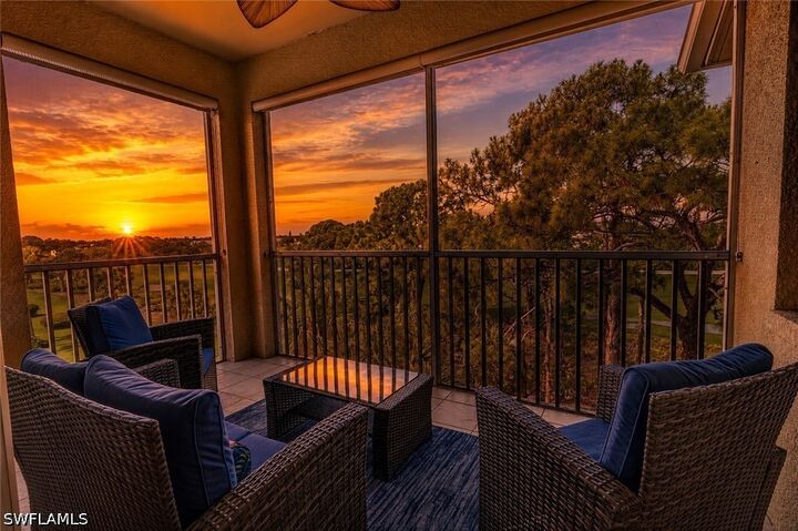 Property Photo:  9350 Highland Woods Boulevard 4401  FL 34135 