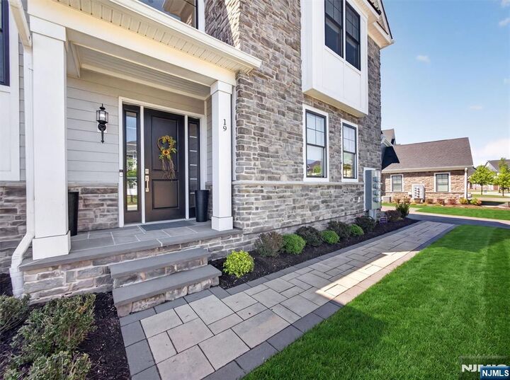 Property Photo:  19 Woodmont Circle  NJ 07675 