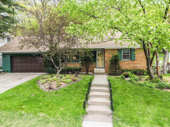 Property Photo: 885 Old Lexington Avenue MN 55116