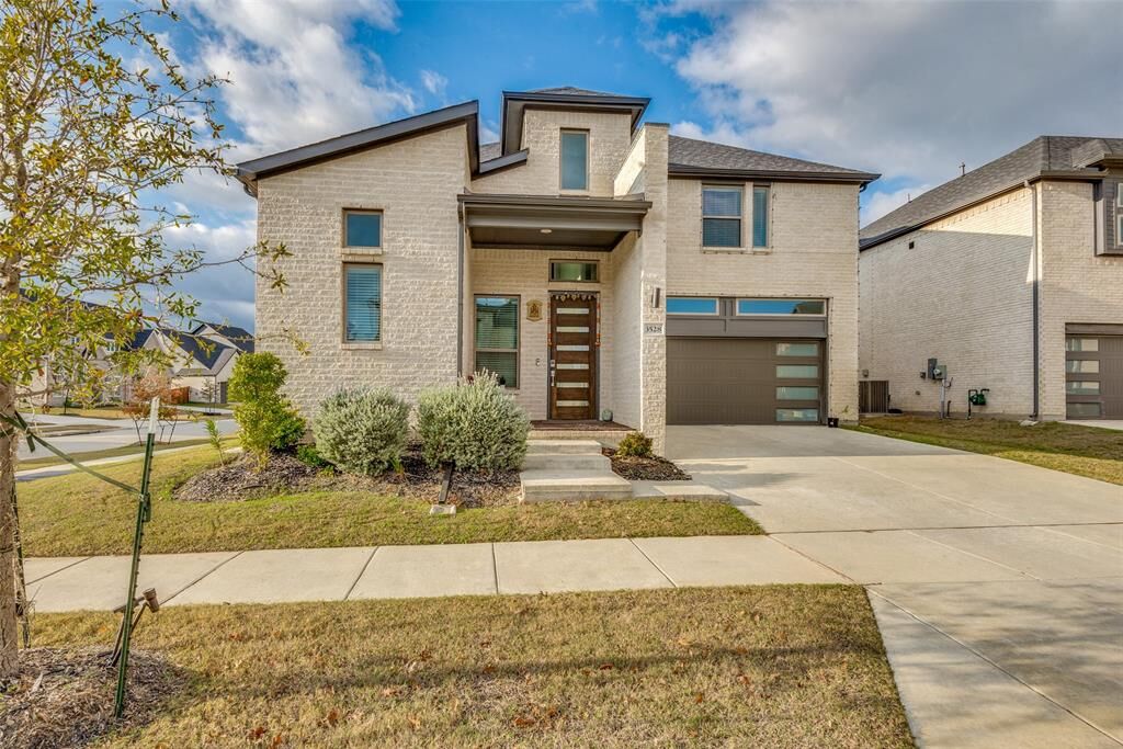 Property Photo:  3528 Hollow Pine Drive  TX 75033 
