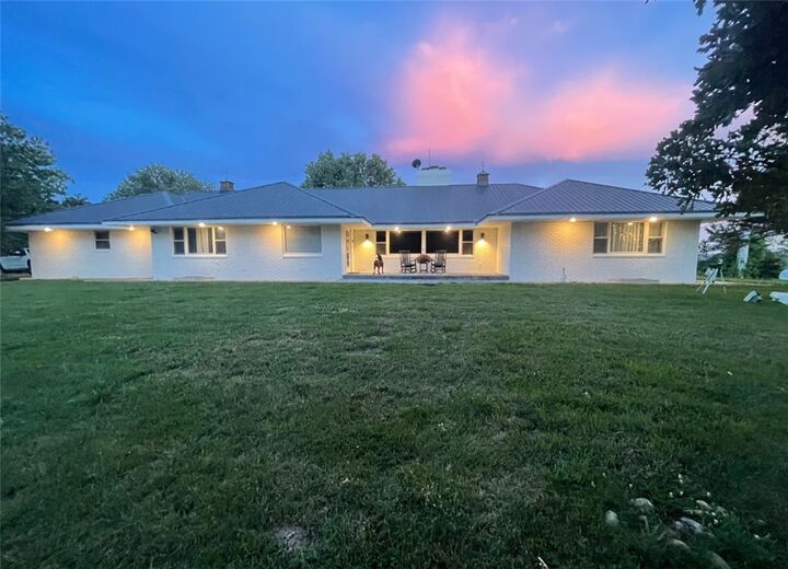 Property Photo:  379 & 978 E Hwy 14  AR 72601 