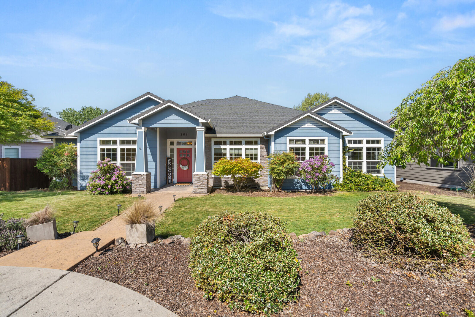 Property Photo:  262 Robert Trent Jones Boulevard  OR 97524 