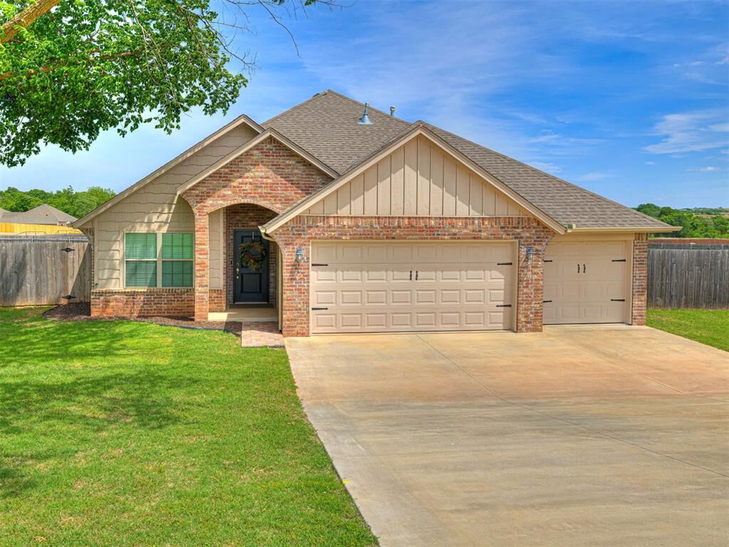 Property Photo:  3696 King Arthur Court  OK 73065 