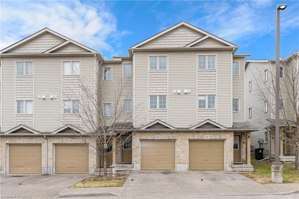 Property Photo:  155 Highland Crescent D18  ON N2M 0A1 