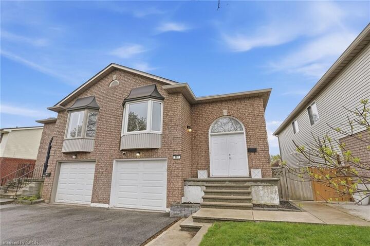 Property Photo:  593 Grey Street  ON N3S 4X9 