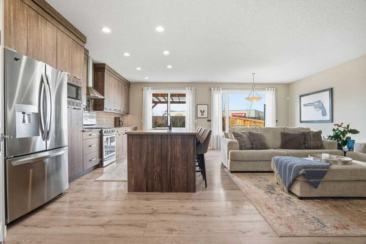 Property Photo:  296 Walden Parade SE  AB T2X 2A6 