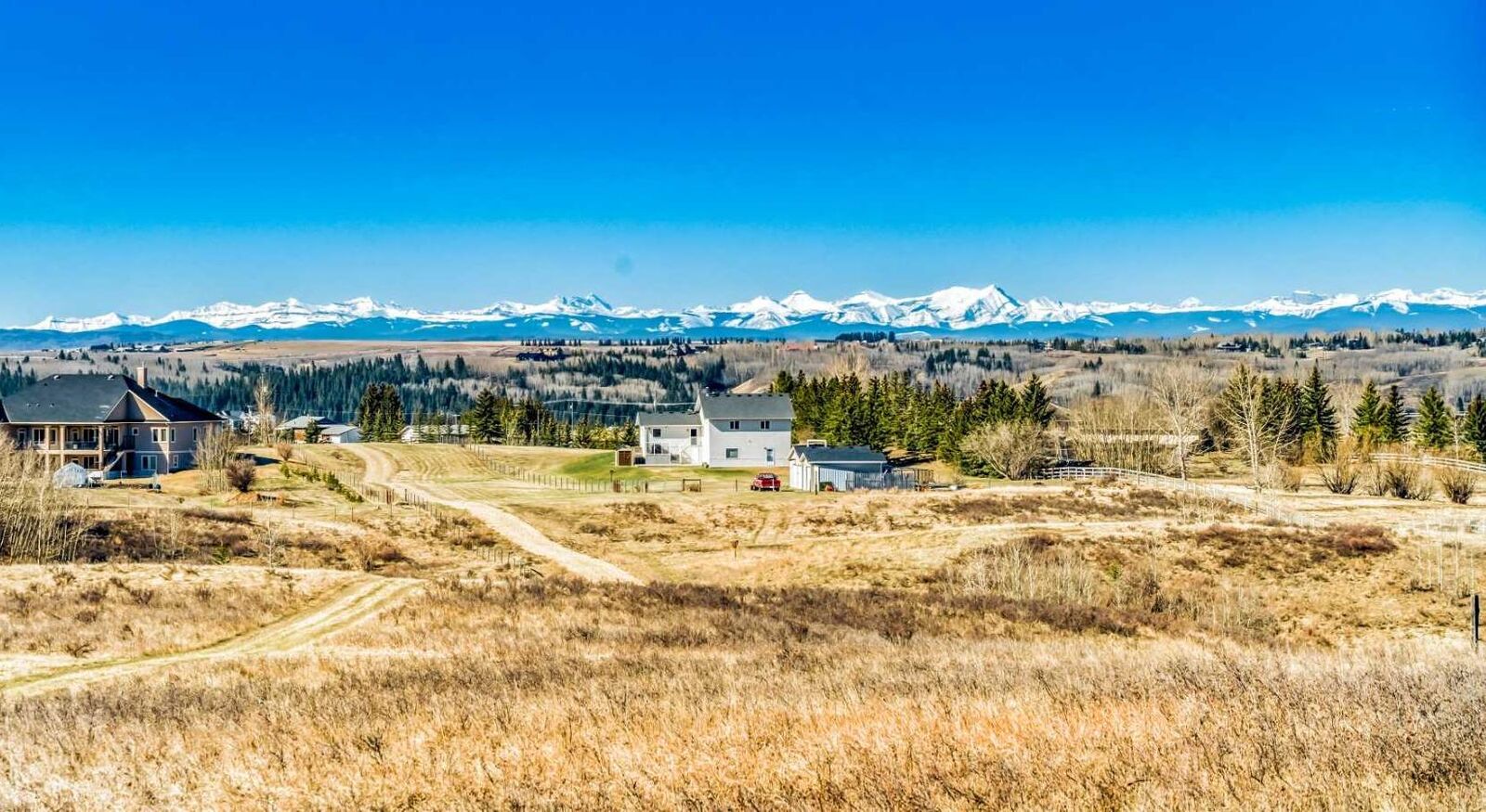 Property Photo:  58 Blazer Estates Ridge  AB T3L 2N7 