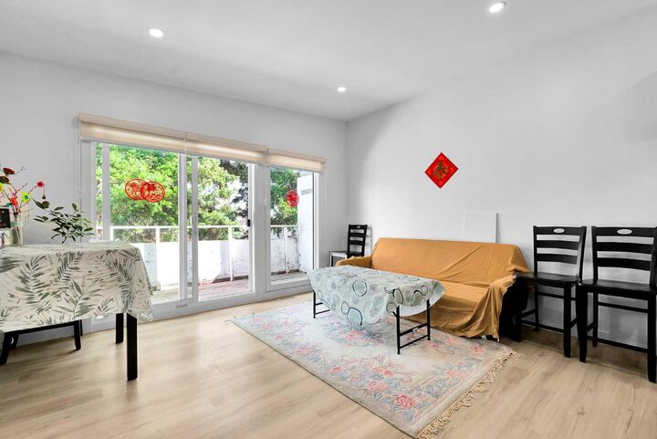 Property Photo:  5023 North Haven Drive NW  AB T2K 2K5 