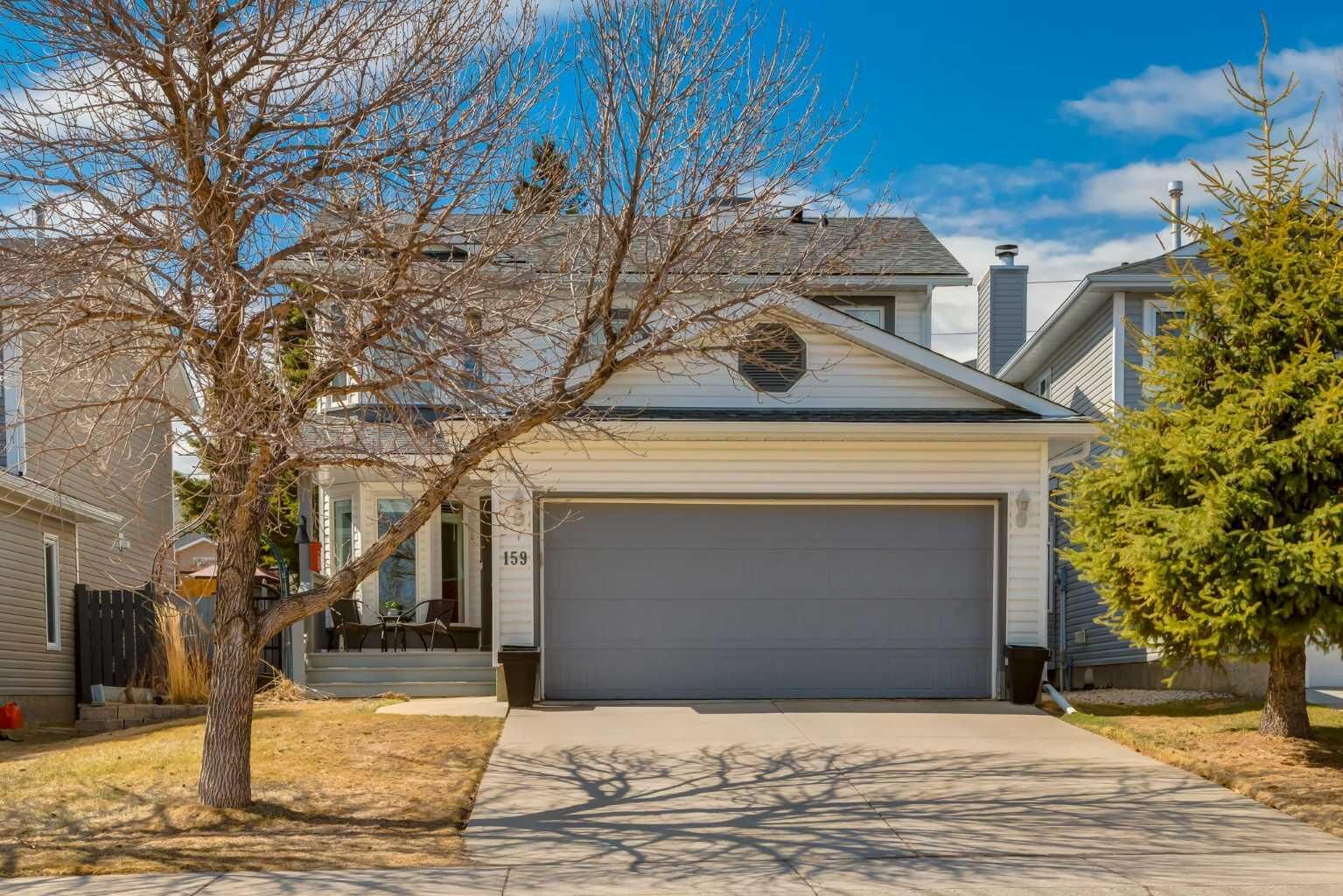 Property Photo:  159 Macewan Drive NW  AB T3K 3G5 