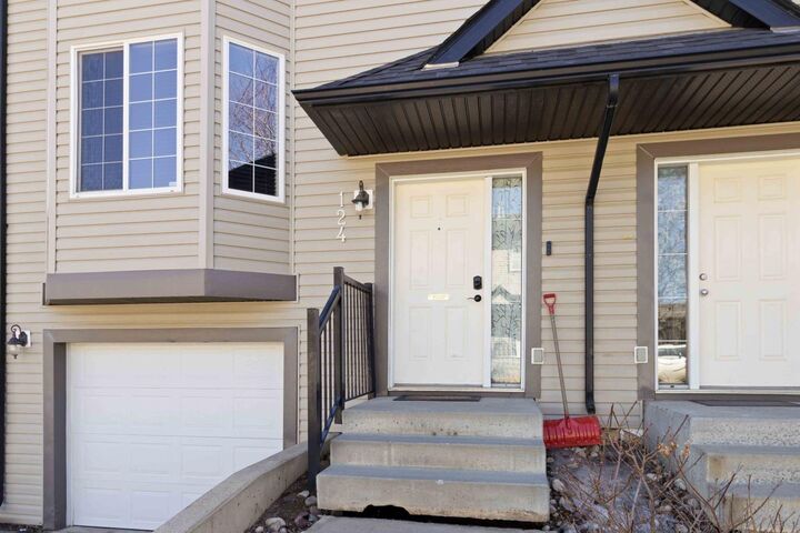Property Photo:  124 Grizzly Bay  AB T9K 2T4 