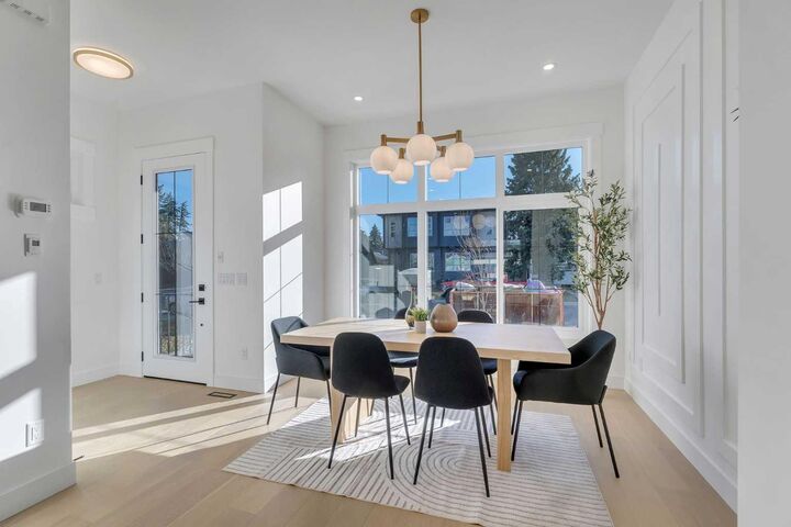 Property Photo:  614 22 Avenue NE  AB T2E 1V2 