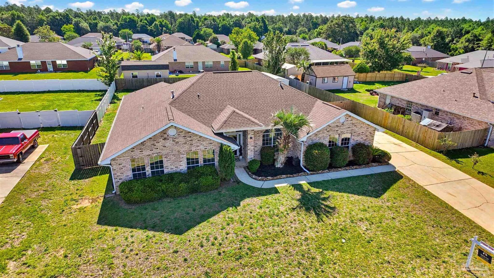 Property Photo:  7104 Fitzpatrick Rd  FL 32526 