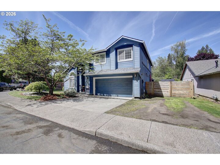 Property Photo:  8500 NE 14th Ln  WA 98684 