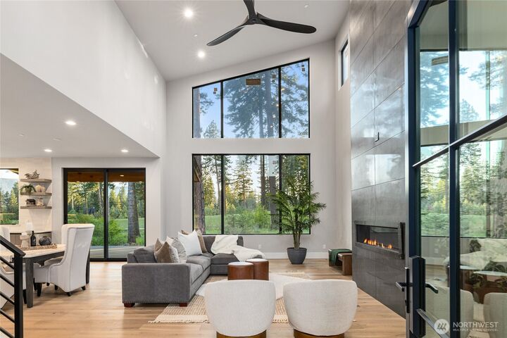 Property Photo:  610  Spragger Way  WA 98922 