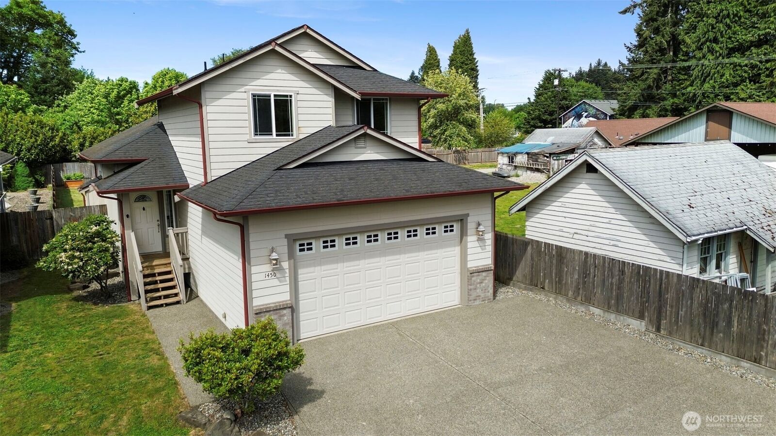 Property Photo:  1450  Brown Street SE  WA 98501 