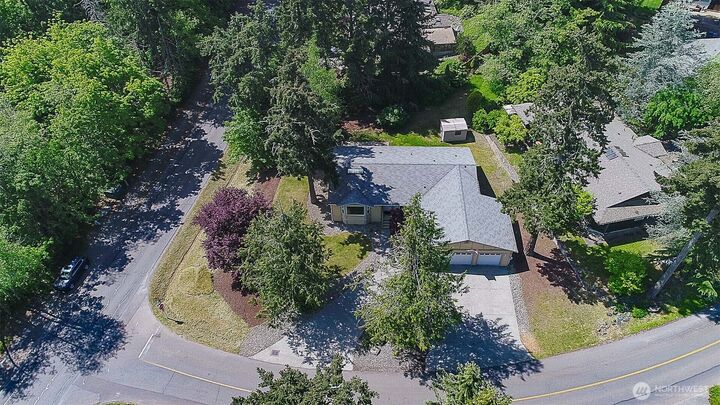 Property Photo:  325  Snohomish Drive  WA 98257 