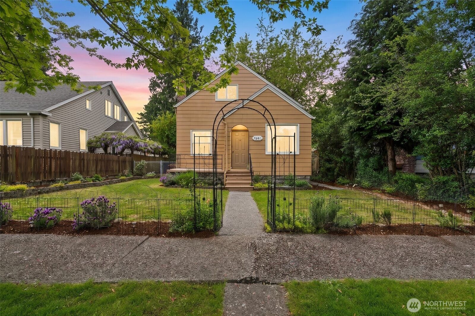 Property Photo:  3842 S D Street  WA 98418 