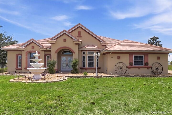 Property Photo:  65 N Spend A Buck Drive  FL 34453 