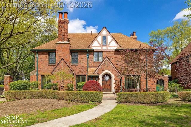 Property Photo:  1350 Buckingham Road  MI 48230 