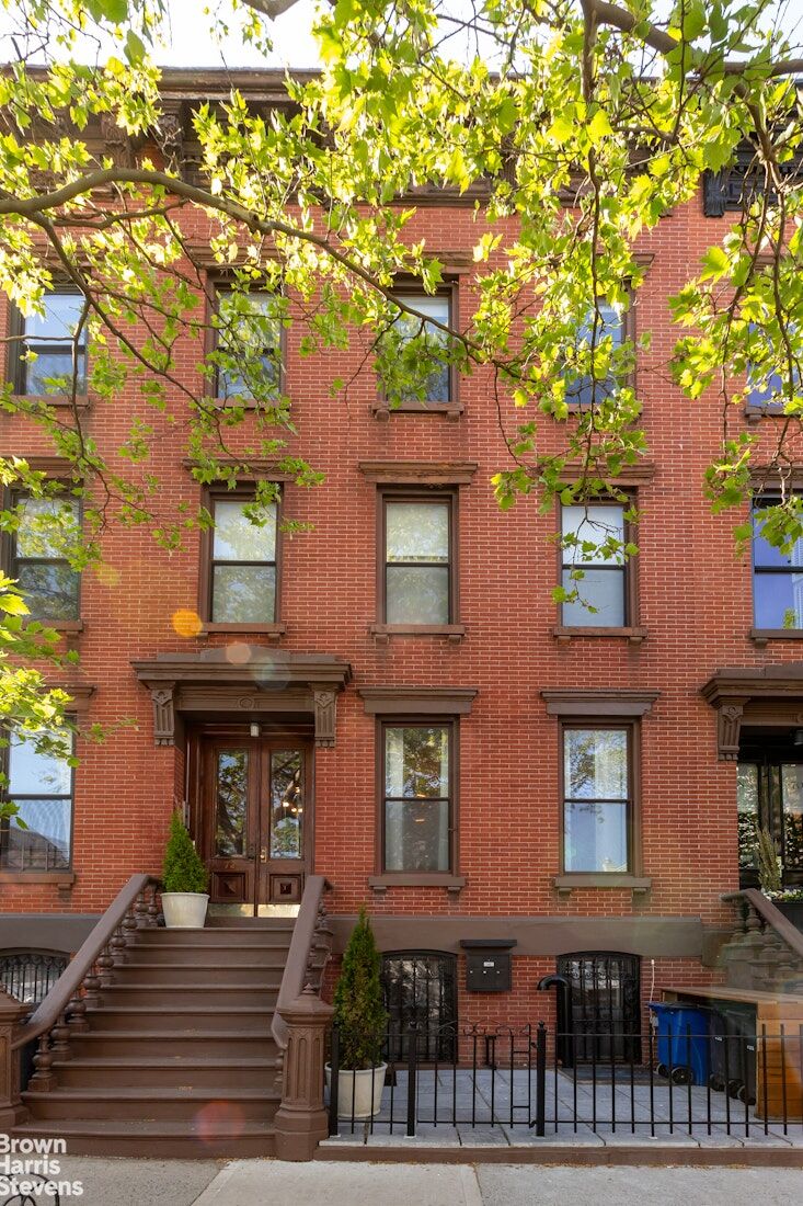 Property Photo: 72 Conselyea Street NY 11211