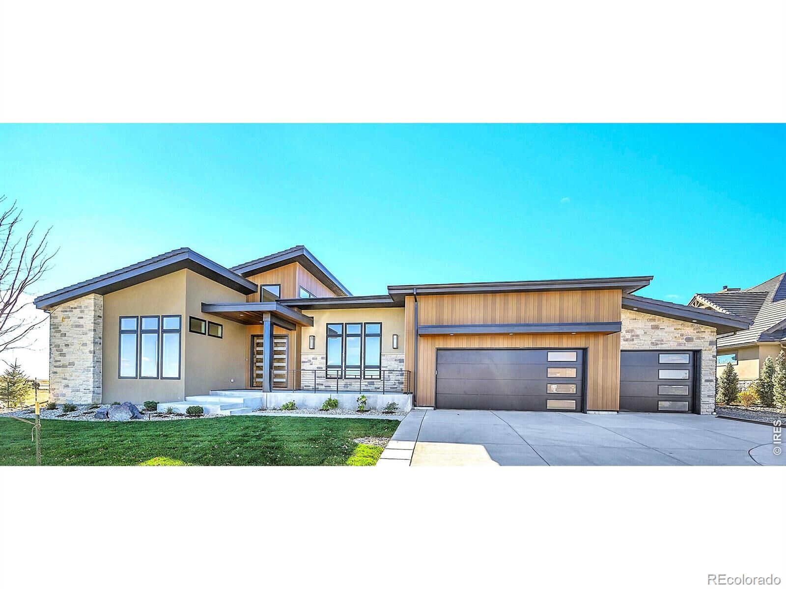 Property Photo:  2669 Southwind Road  CO 80513 