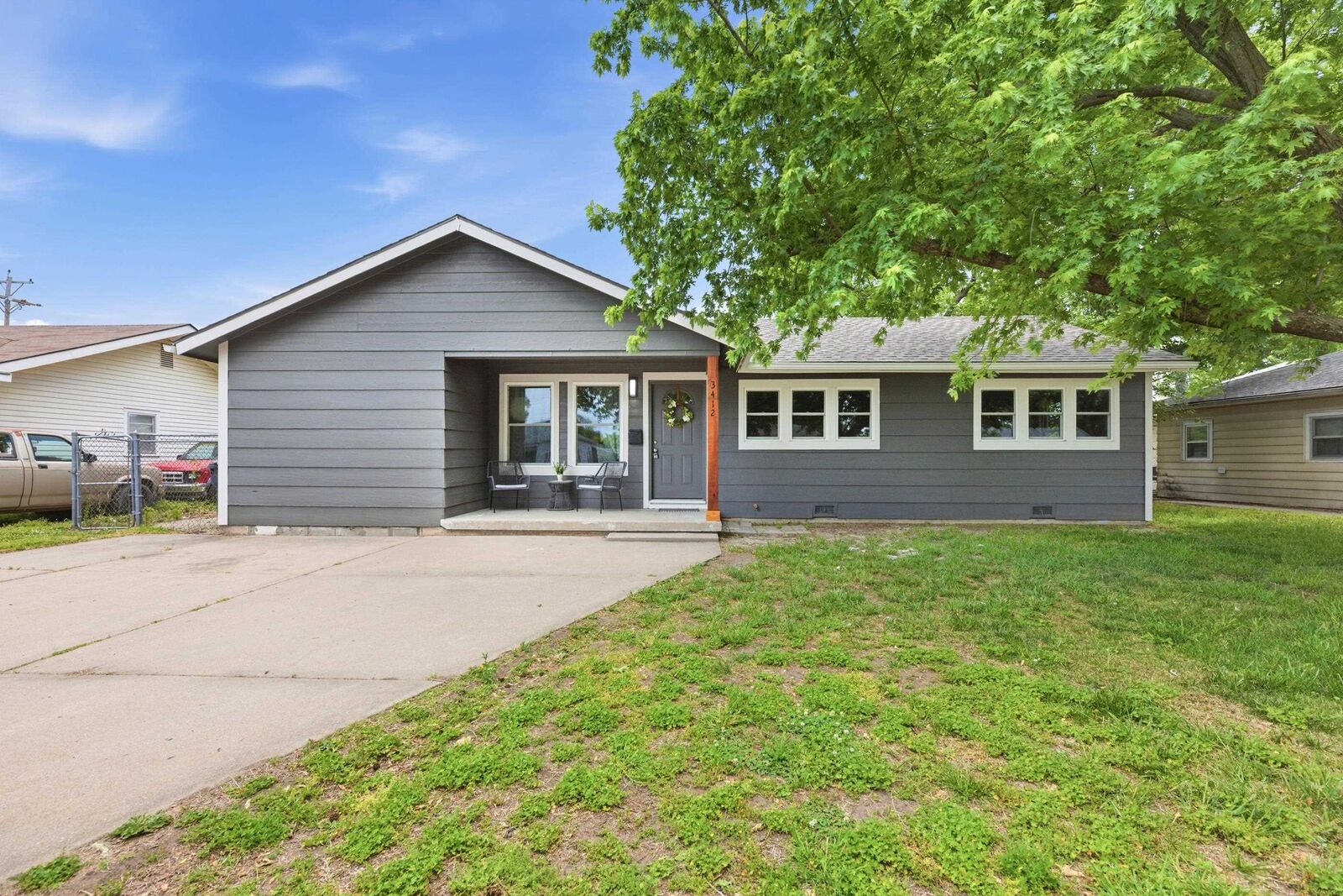 Property Photo:  3412 S Osage Ave  KS 67217-3437 