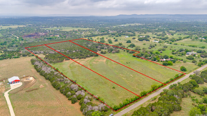Property Photo:  Tract 2 Elm Pass  TX 78003 
